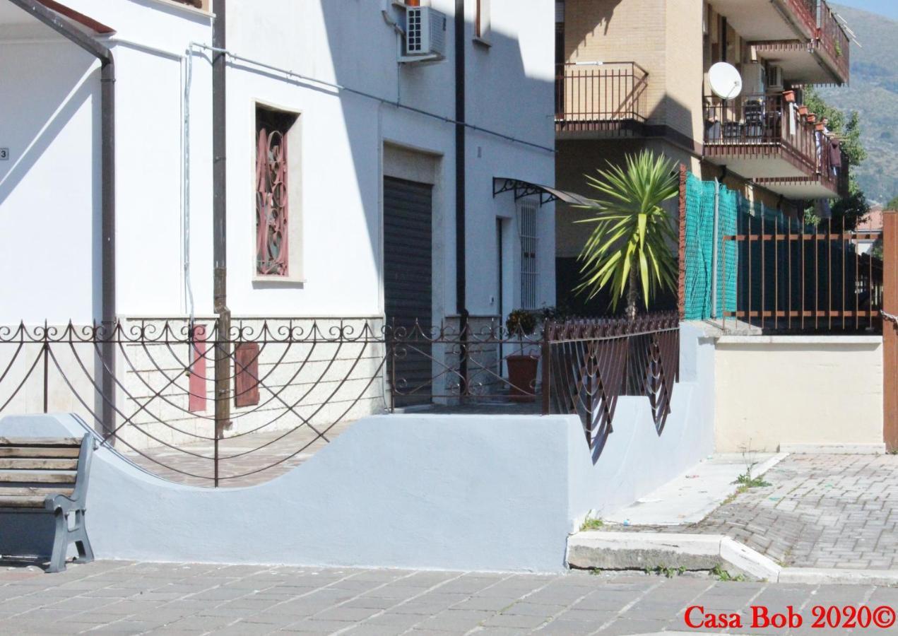 Casa Bob Alloggio Turistico Фонди Экстерьер фото